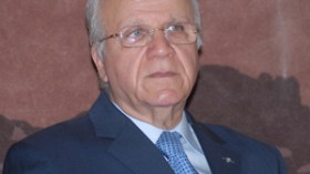 مدلسي لـ الشروق: ننتظر من باريس أفعالا لا أقوالا