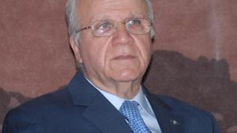 مراد مدلسي: رفع حالة الطوارئ بالجزائر سيسمح بفتح مجال الحريات والتعبير