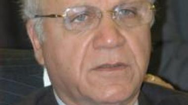 Medelci appelle à réactiver le rôle de la communauté à l'étranger dans le développement local