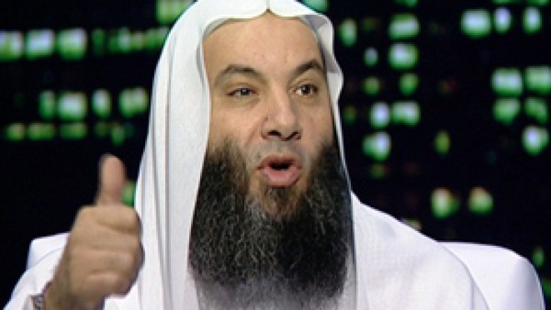 الشيخ  محمد  حسان  في  عين  الإعصار  بسبب  فتواه  بإباحة  بيع  وهدم الآثار