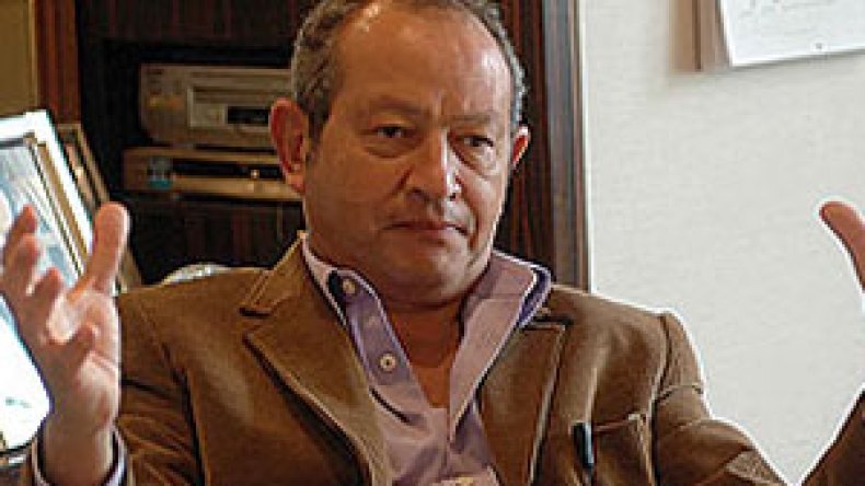 ساويرس يحاور في برنامج توك شو