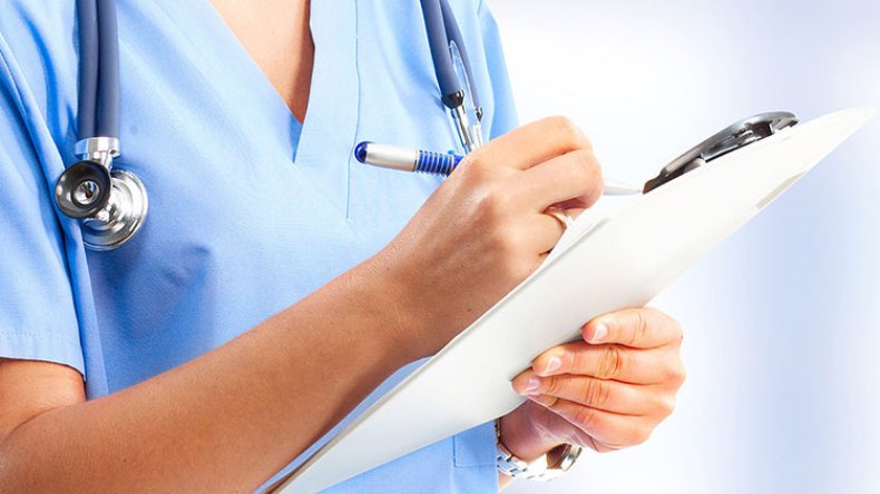 لا التحاق بفروع الطب والصيدلة وطب الأسنان دون معدل 15.50 كحد أدنى
