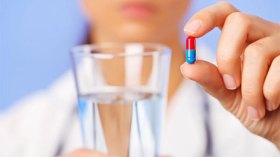 تناول الدواء ودفع زكاة الفطر