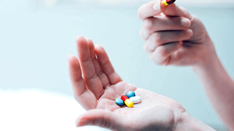 عقاقير “الكالسيوم” وفيتامين “د” الطبية وخطر الأورام والسكتات القلبية