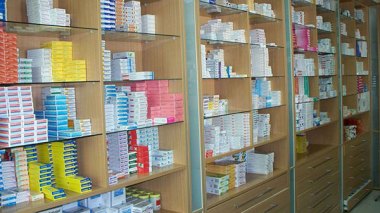 357 médicaments et 11 dispositifs médicaux interdits d’importation