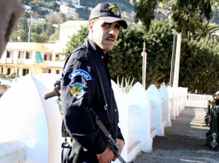 Abdelaziz Al-Affani opte pour une augmentation des effectifs de la police dans les zones sensibles