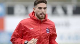 Medjani pisté par Toulouse