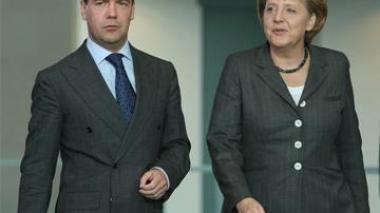 Libye : Medvedev plaide pour un compromis