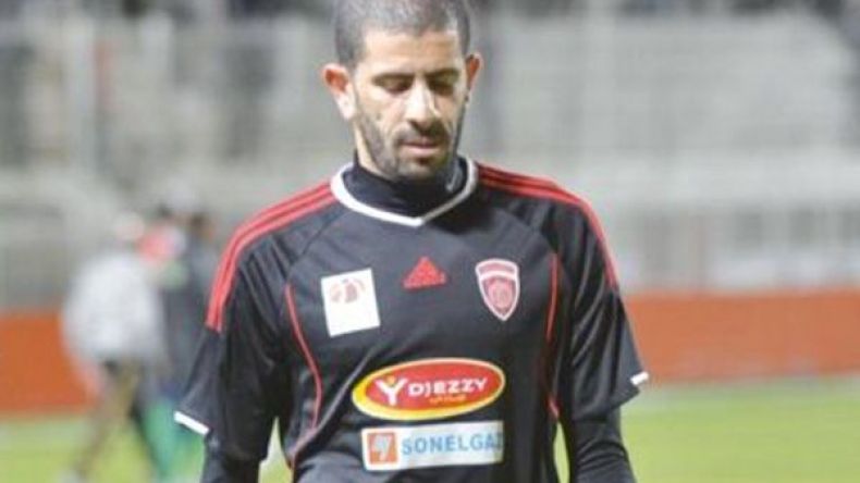ربيع مفتاح مطلوب في تركيا