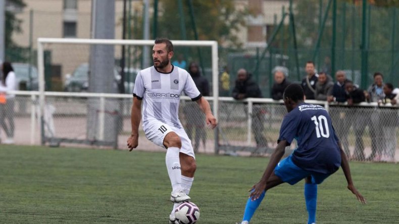 مراد مغني يعود إلى الميادين مجددا من بوابة فريق فرنسي مغمور