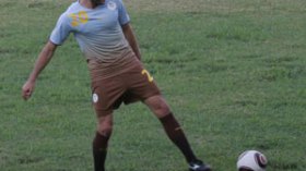 مغني  يبلغ  مدربه  بالعودة  للتدريبات  الإثنين  المقبل