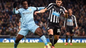 نيوكاستل يتخلى عن “عبيد”