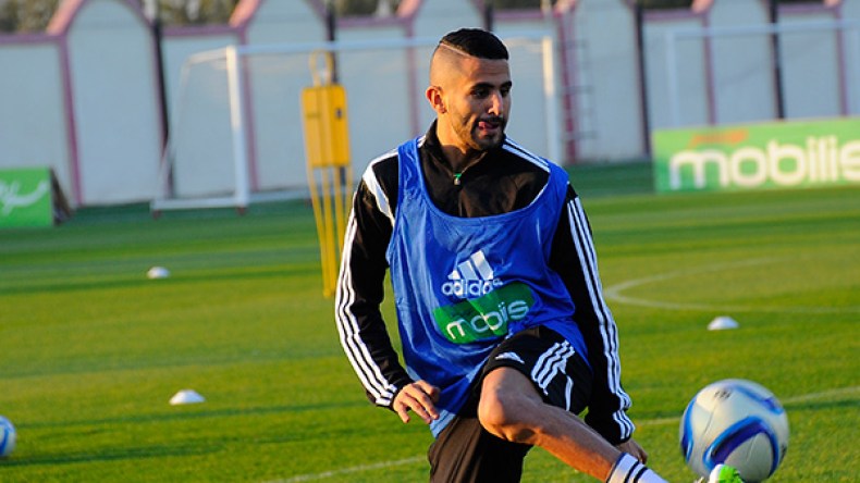 رياض محرز: جاهزون بدنيا ومعنويا للفوز على جنـوب إفريقيا