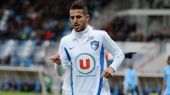 نور الدين قريشي بإنجلترا لمعاينة محرز