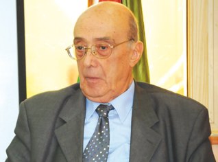 Regime change in Algeria is national cause, says FLN former leader