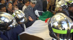 جنازة‭ ‬مهري‭ ‬تجمع‭ ‬ما‭ ‬حَلُمَ‭ ‬الراحل‭ ‬بتحقيقه‭ ‬طيلة‭ ‬حياته‭ ‬