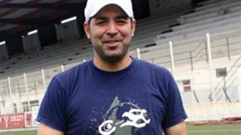 إدارة مولودية سعيدة تفسخ عقد مخازني بالتراضي