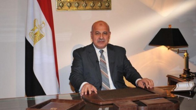 نائب مرسي يتقدم باستقالته