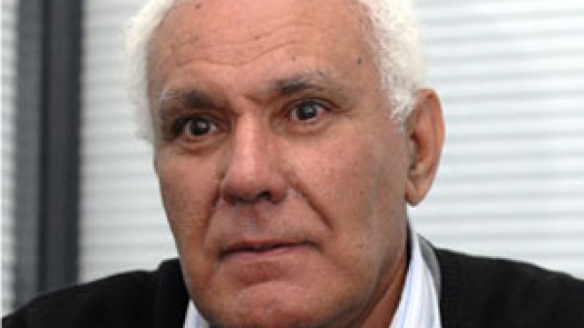 ضعف أجور قادة ورؤساء البنوك والشركات العمومية دمر القطاع الاقتصادي