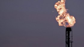 النفط فوق 50 دولارا ولا خفض للإنتاج