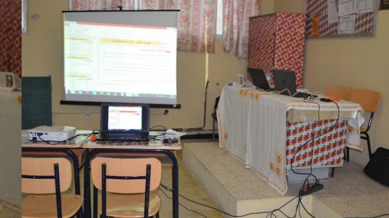 جامعيون يطالبون بفتح الإقامات الجامعية لمناقشة مذكرات التخرج