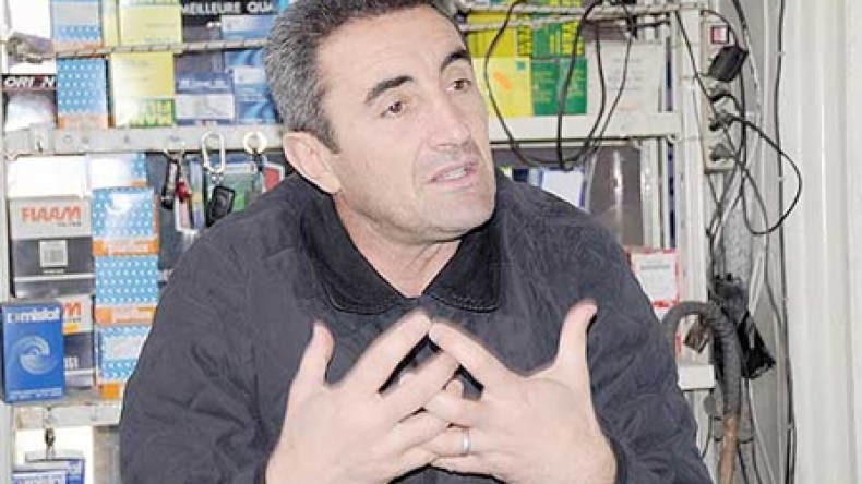 جمال‮ ‬مناد‮ ‬للشروق‬::: : لست‮ ‬مستعدا‮ ‬لخسارة‮ ‬ثاني‮ ‬نهائي‮ ‬لكأس‮ ‬الجمهورية‮ ‬