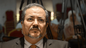 Menasra propose de soutenir un candidat qui « adoptera » la plateforme de Ain Benian