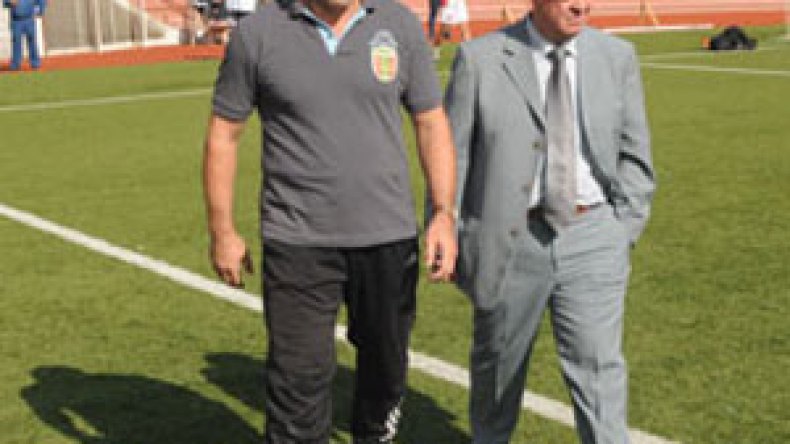 مناد لم يكن يتحكم في اللاعبين ومع شاي سنعود بقوة