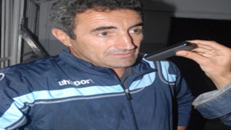 مناد‭: ‬‮”‬حذرت‭ ‬اللاعبين‭ ‬من‭ ‬التخاذل‭ ‬واشترطت‭ ‬عليهم‭ ‬والتأهل‮”‬‭ ‬