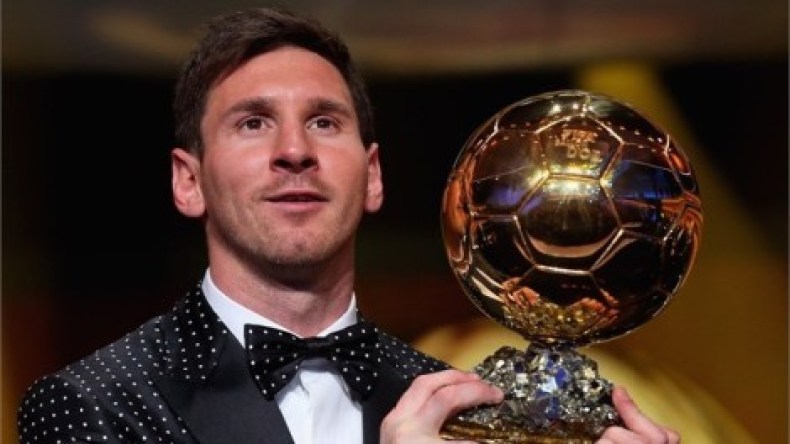 ميسي صوّت لـ إنييستا..وكاسياس اختار سيرخيو راموس