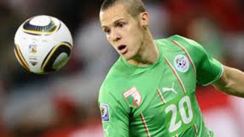 دفاع‭ ‬المنتخب‭ ‬الوطني‭ ‬يرفع‭ ‬من‭ ‬مستواه‭ ‬ويبدد‭ ‬مخاوف‭ ‬خليلوزيتش