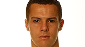 روما‭ ‬وجنوة‭ ‬يراقبان‭ ‬مصباح