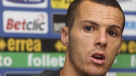 غوركوف يفتح الباب أمام مصباح للاعتزال دوليا