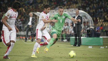 محاربو الصحراء يسقطون في أول اختبار