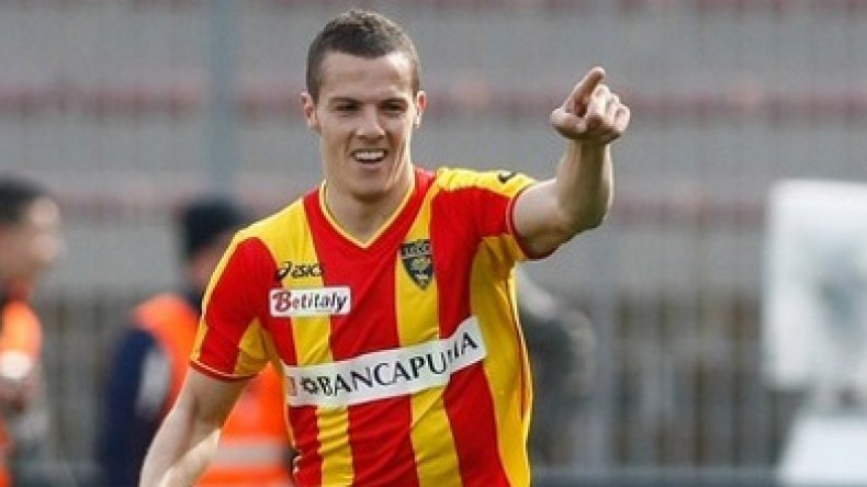 مدرب ليتشي يؤكد انتقال مصباح إلى ميلانو يوم الإثنين