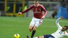 مصباح يتألق في ثاني ظهور له بألوان الميلان