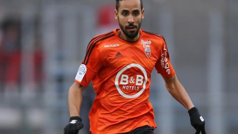 مسلوب يغادر لوريون