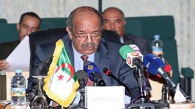 Sommet extraordinaire de la Cédéao sur le Mali : M. Messahel à Abuja (Nigeria)