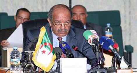 Sommet extraordinaire de la Cédéao sur le Mali : M. Messahel à Abuja (Nigeria)