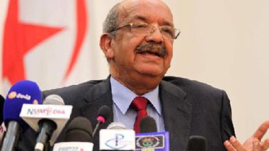 Messahel appelle à l’adaptation de la Télévision algérienne avec les exigences du passage au numérique