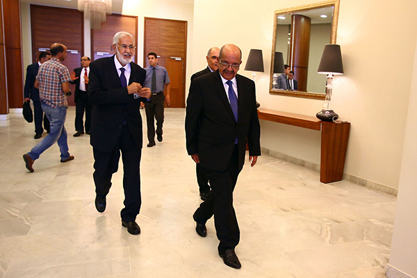 L’attitude d’Algérie vis-à-vis de la Libye déplait aux régimes arabes!