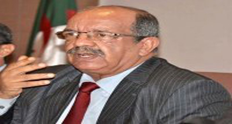 M. Messahel salue le retour progressif à l’ordre constitutionnel au Mali