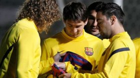 ميسي وتشافي وبويول سيجدّدون عقدوهم مع “البارصا”