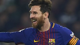 ميسي يصل لهدفه الـ600