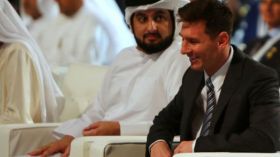 ميسي يتسبب في حبس شرطي إماراتي شهرا نافذا