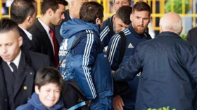 ميسي يتألق مع “البارصا” و”يختفي” مع “التانغو”