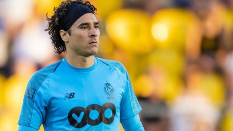 المكسيك أمام الجزائر بِدون حارسها الأساسي