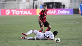 اتحاد العاصمة على بعد 90 دقيقة من التأهل.. و”ينقذ” الزمالك من “الغرق”