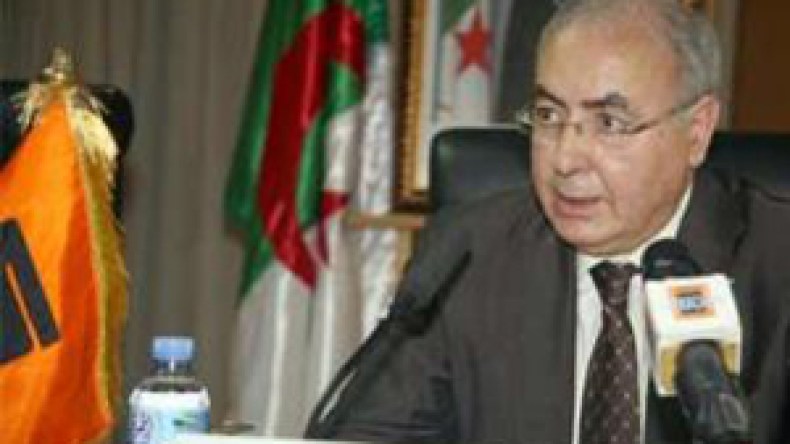 محمد مزيان: سوناطراك ليست عاجزة ماليا ولن تلغي أي مشروع ضمن إستثماراتها