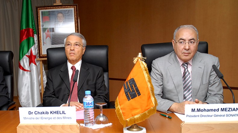 شكيب خليل مطلوب للمثول أمام محكمة الجنايات